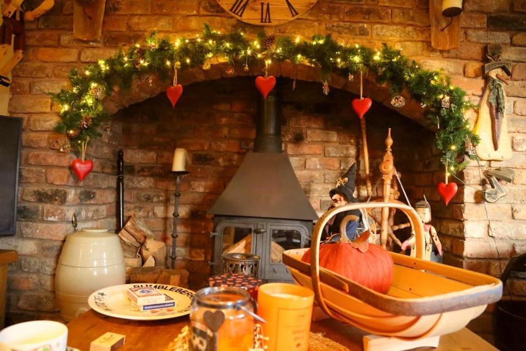 Bumbleberry Cottage Gresford Dış mekan fotoğraf
