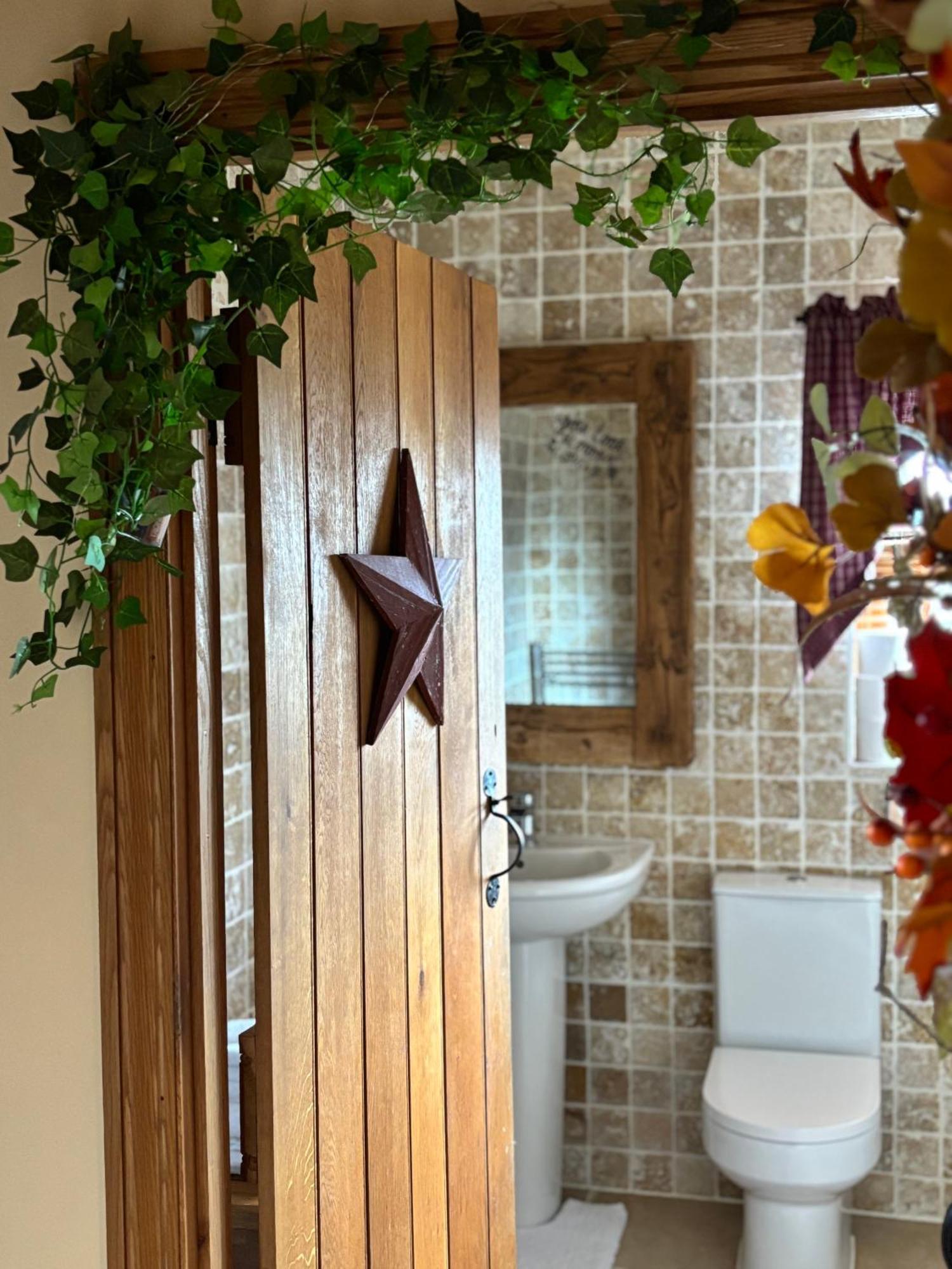 Bumbleberry Cottage Gresford Dış mekan fotoğraf